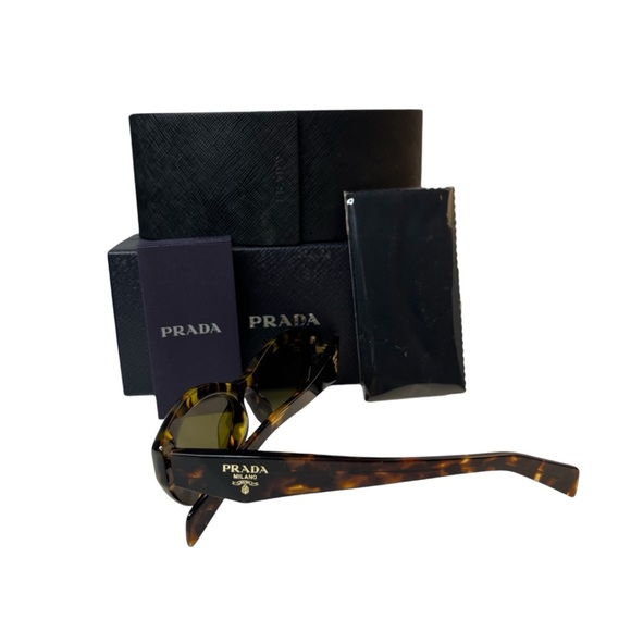 Prada Sunglasses | Sold with Case, Box, & Cleaning Cloth - Picture 2 of 4